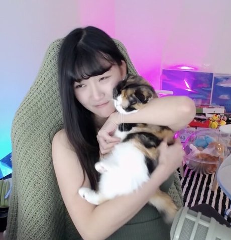 black naked onlyfans top picture