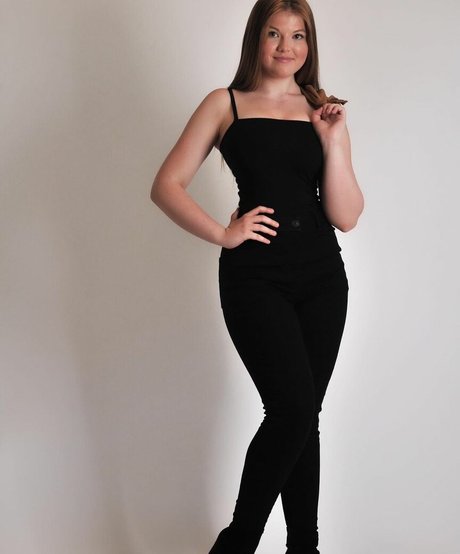 amateur deepthroat onlyfans beautiful nude picture