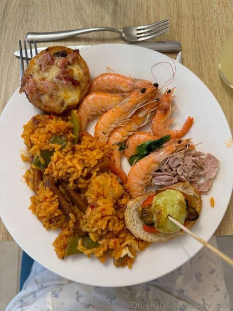 Sally Ride nice star pictures