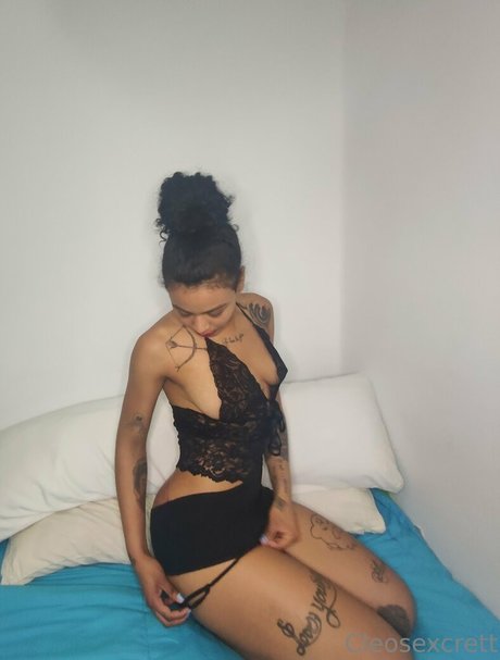 famous onlyfans exclusive galleries