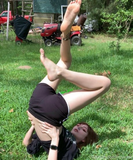 shemale masturbation onlyfans pretty pic