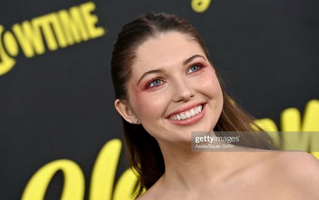 popular onlyfans pornographic photos