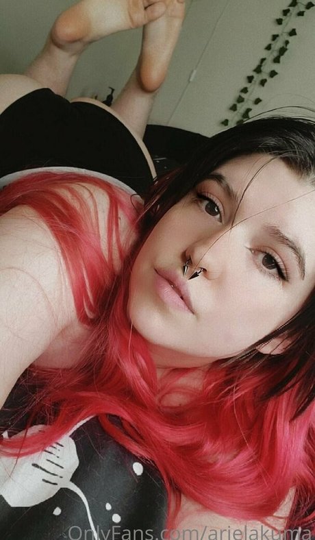 arielakuma star nudes photos