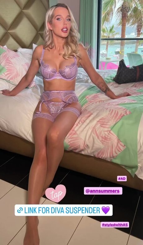 perky tits onlyfans pornos images