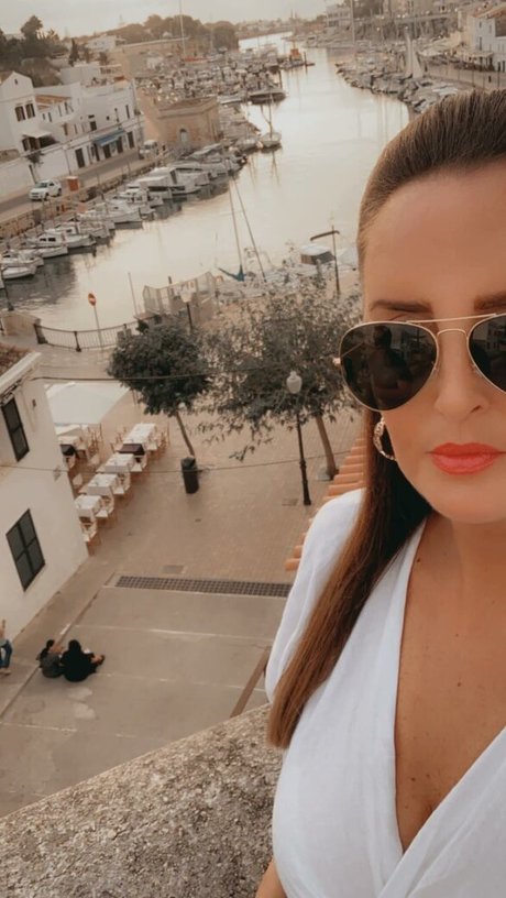 Melanie M adult actress pic