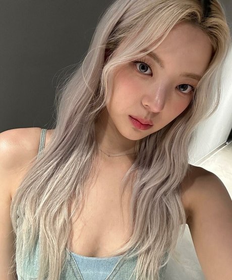 famous nude onlyfans naked photos