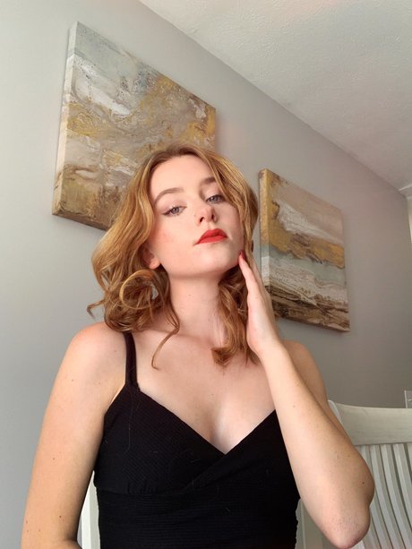 college onlyfans hd pic