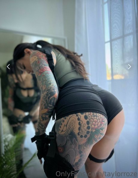 Taylor Roze model porn galleries