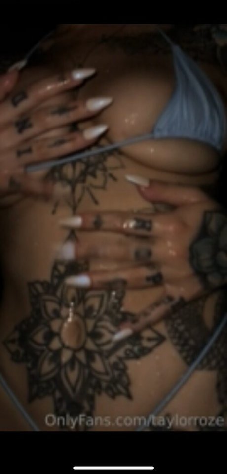 Taylor Roze star sexy photo