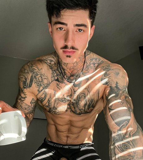 jakipzfree beautiful model img
