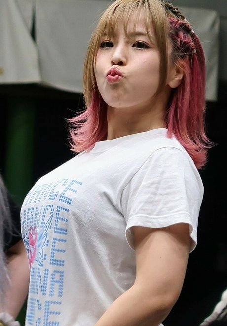 pattaya ladyboy onlyfans free images