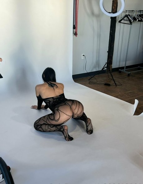 fairyaire model naked picture