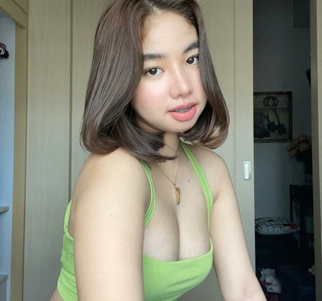 Mhissy Santos star porn pics