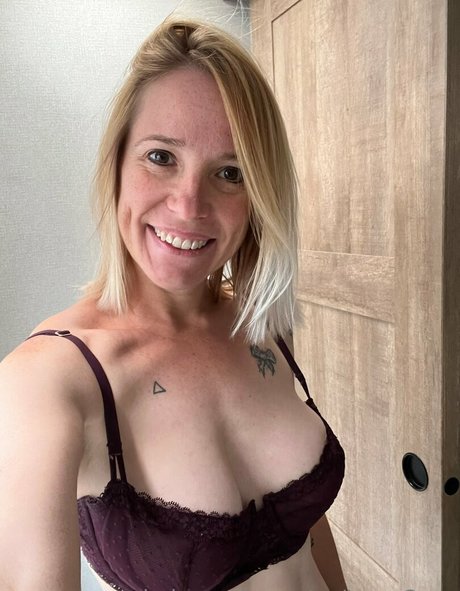 blonde big tits onlyfans free nude pics