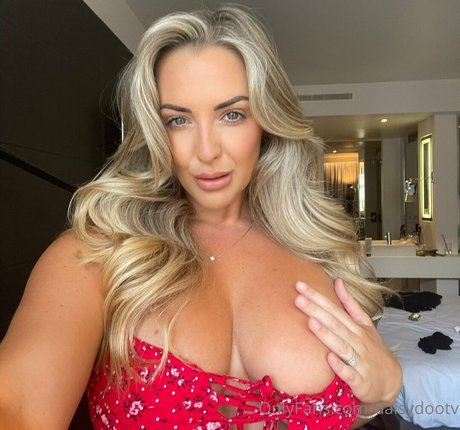 blonde cumshot onlyfans art xxx pictures