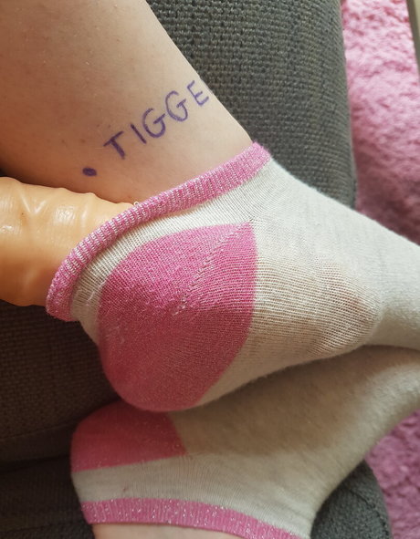 perky tits onlyfans xxx img