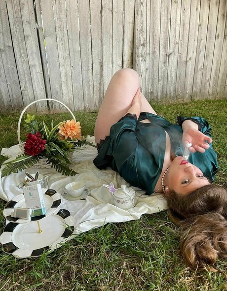 lesbian feet onlyfans hd picture