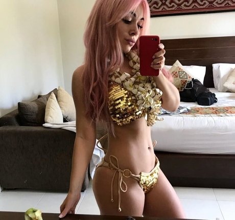 ass spread onlyfans pretty image