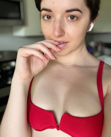 Slight Sounds ASMR naked pornstar images