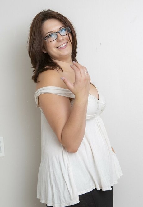pregnant princess onlyfans erotic photos