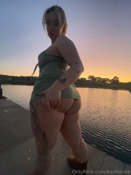 sucking cock onlyfans beautiful pics