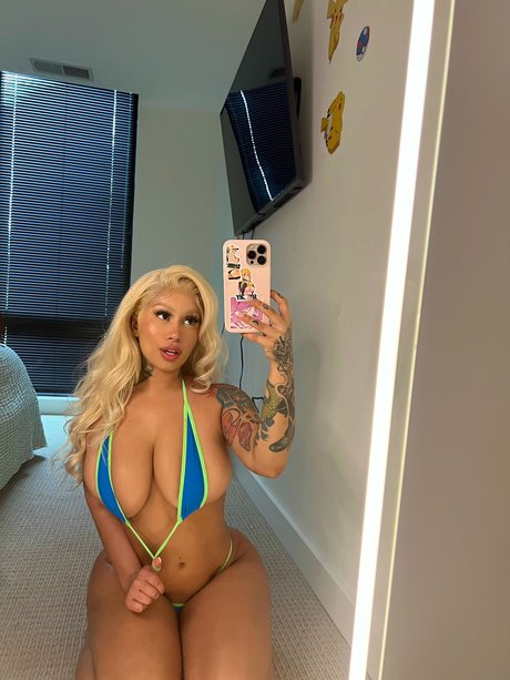 sucking tits onlyfans free naked pics