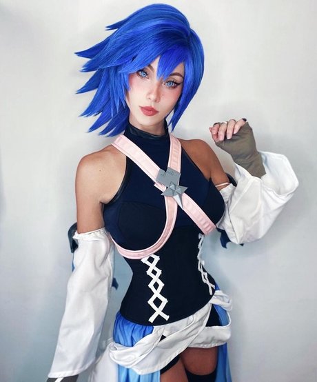 Soryu Geggy cosplay model top photo