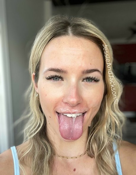 stepmom onlyfans nudes photos
