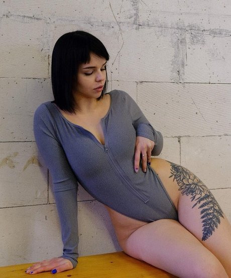 tiny ass onlyfans beautiful nude images