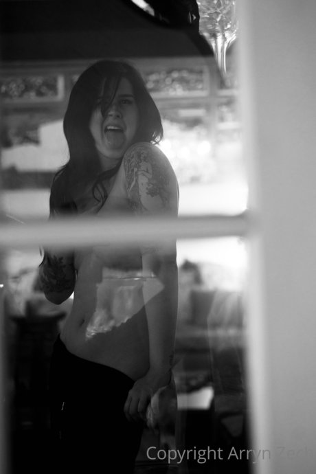 amateur threesome onlyfans top image