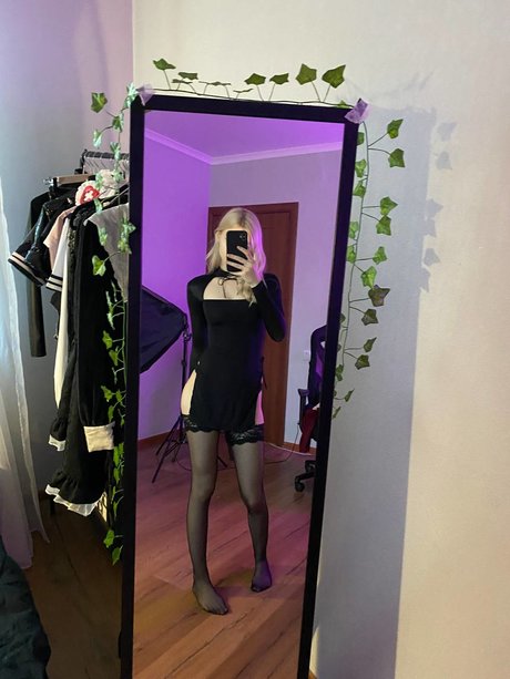 mother daughter onlyfans best photo