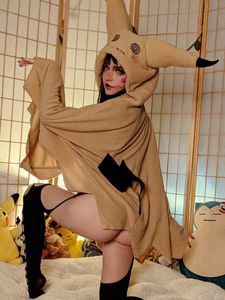 Bunnybii naked pornstar gallery