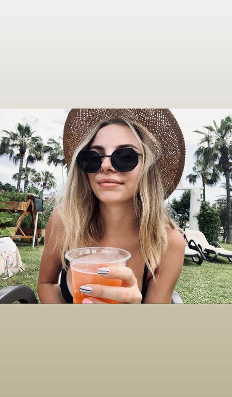 topless beach onlyfans top photos