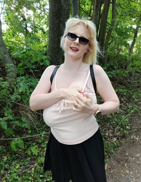 blonde big tits onlyfans art xxx pics