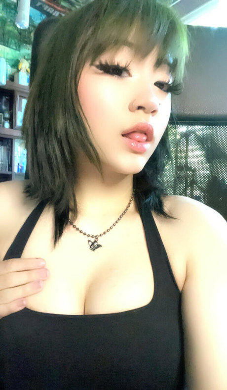 popular trans onlyfans porno photo