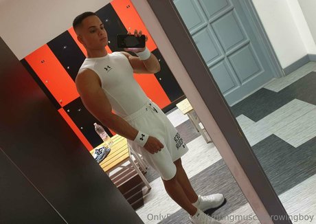 youngmusclegrowingboy pornstar perfect pic