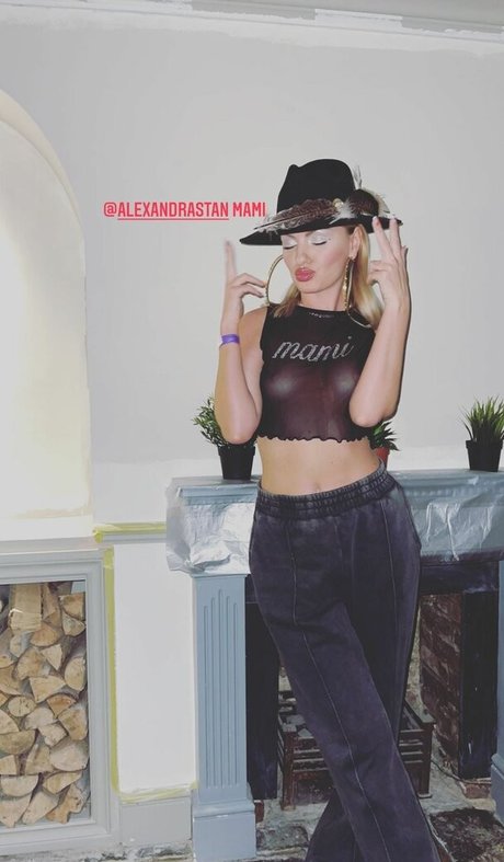 Alexandra Stan nudes star photo