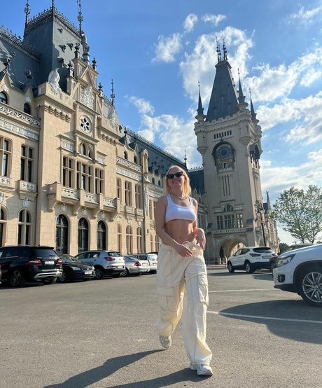 shemale interracial onlyfans free nude pic