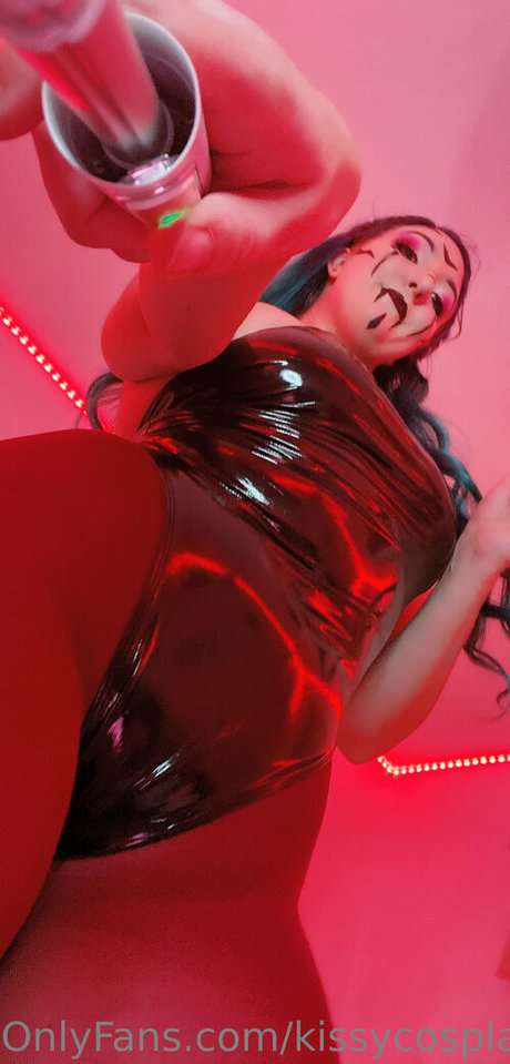 kissycosplay naked actress picture