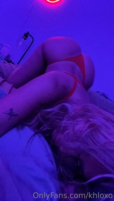 khloxo pornstar hd img