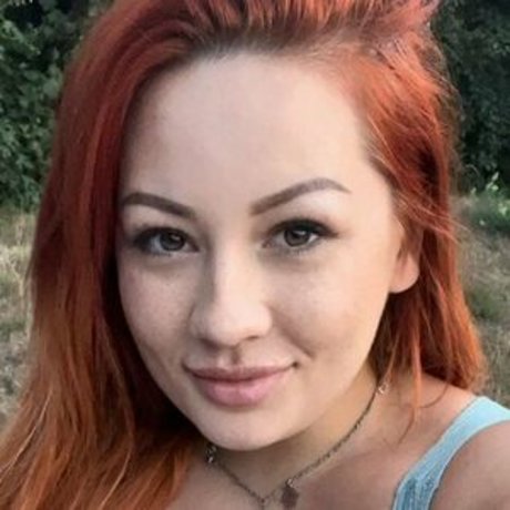 Misshazelheart adult model galleries