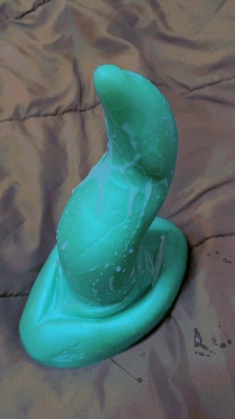 aprilraeee nude pornstar pics