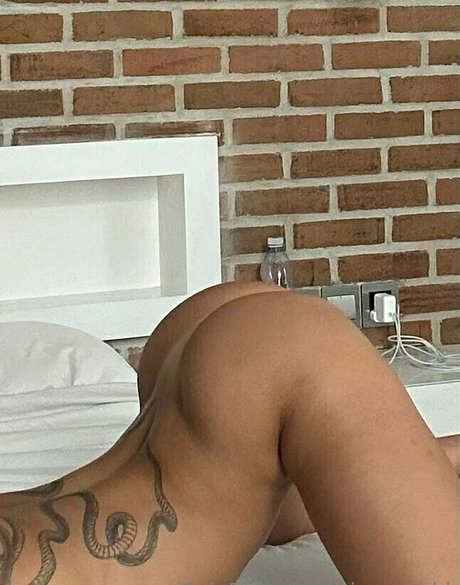 Sineeaadd pornstar beautiful photo