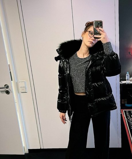 bbc cumshot onlyfans porn image