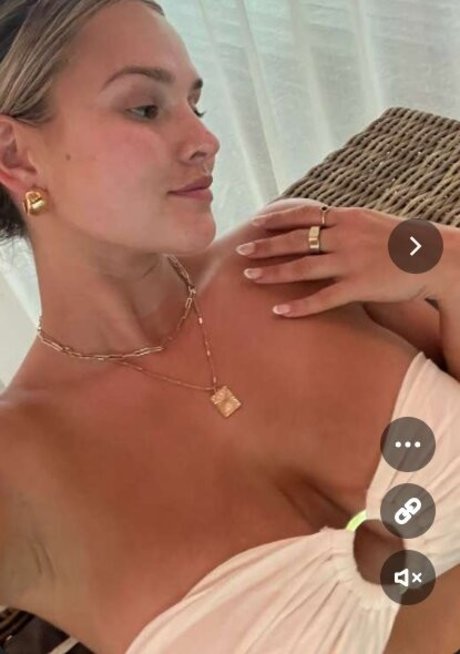 Kinsey Wolanski art pornstar pictures