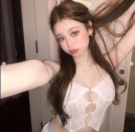 amberrllo hot pornstar photos