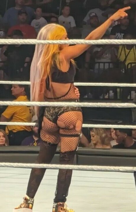 beautiful face onlyfans art nude picture