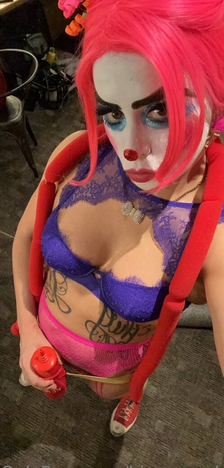 bjmcnaughty hot model picture