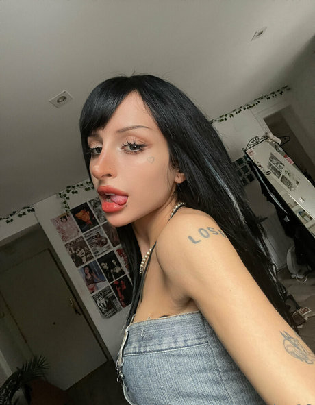 candyx18 model nudes pics