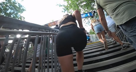 Amateur Voyeur pornstar free picture